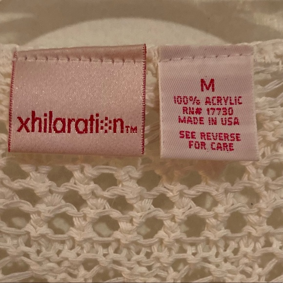 Gorgeous girls throw sweater - Picture 2 of 3